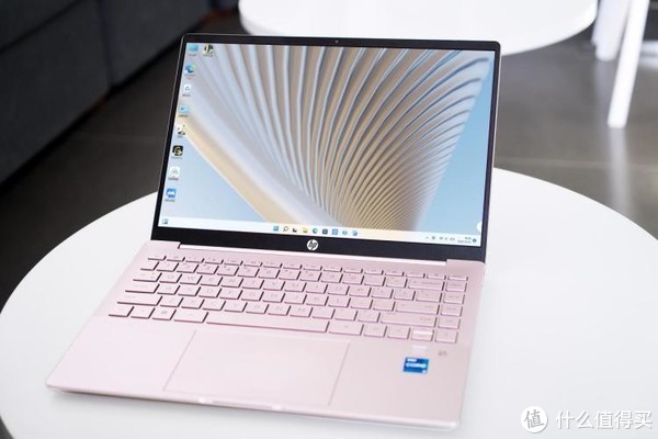 都2022年了,轻薄笔记本真的“徒有虚表”吗?有值得入手的吗?休闲区蓝鸢梦想 - Www.slyday.coM 都2022年了,轻薄笔记本真的“徒有虚表”吗?有值得入手的吗?休闲区蓝鸢梦想 - Www.slyday.coM