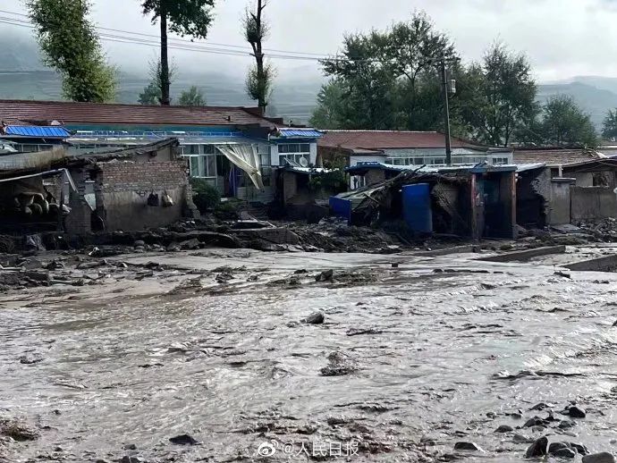 揪心!青海大通县山洪灾害已致16人遇难,直击救援现场→休闲区蓝鸢梦想 - Www.slyday.coM 揪心!青海大通县山洪灾害已致16人遇难,直击救援现场→休闲区蓝鸢梦想 - Www.slyday.coM