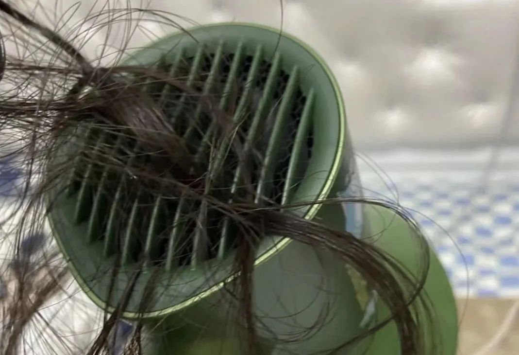 比3000块大牌吹风机还好用!一吹顺滑直,Tony都追着我要链接!休闲区蓝鸢梦想 - Www.slyday.coM 比3000块大牌吹风机还好用!一吹顺滑直,Tony都追着我要链接!休闲区蓝鸢梦想 - Www.slyday.coM