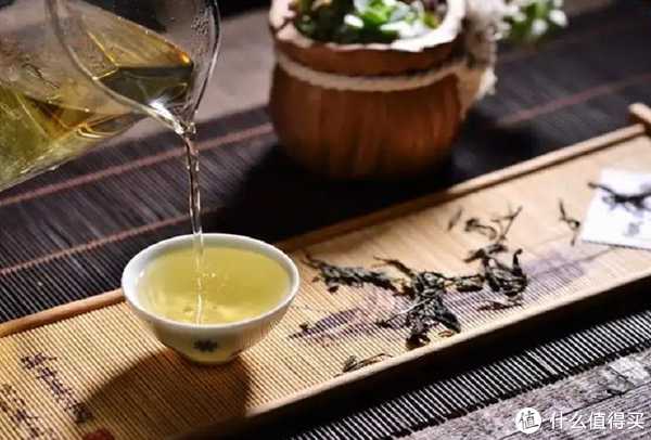 爱喝茶的朋友注意了,夏季喝茶,尽量少喝这2种茶,难喝没好处休闲区蓝鸢梦想 - Www.slyday.coM 爱喝茶的朋友注意了,夏季喝茶,尽量少喝这2种茶,难喝没好处休闲区蓝鸢梦想 - Www.slyday.coM