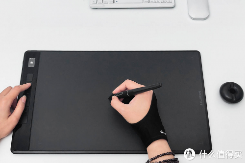 我的灵魂绘画新搭档——绘王G930L数位板亲测体验休闲区蓝鸢梦想 - Www.slyday.coM 我的灵魂绘画新搭档——绘王G930L数位板亲测体验休闲区蓝鸢梦想 - Www.slyday.coM