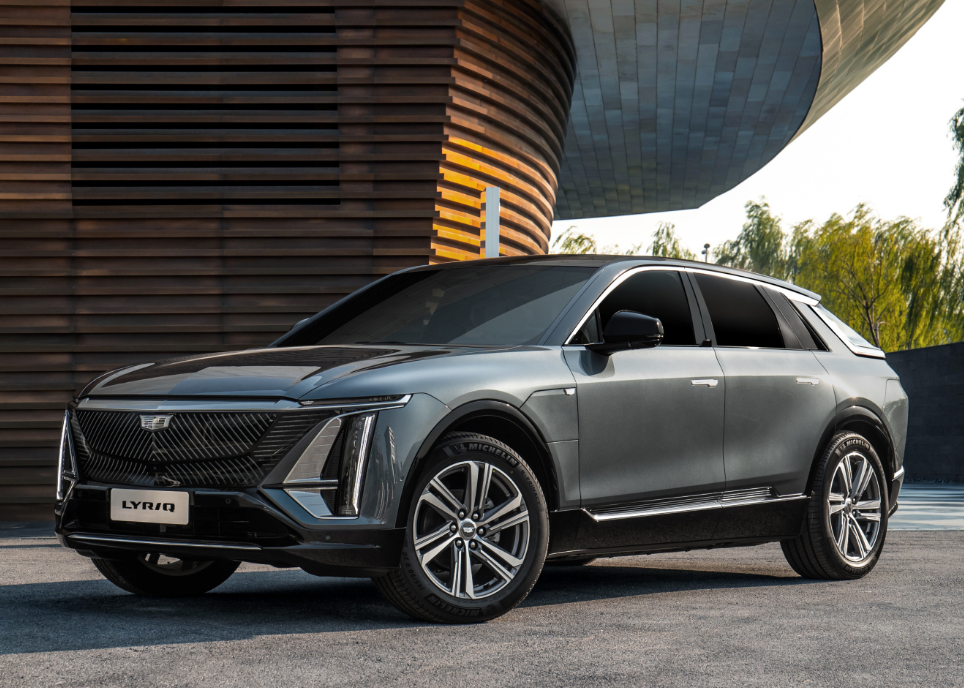 500万内最好的SUV遇到对手?这三台吊打L9!