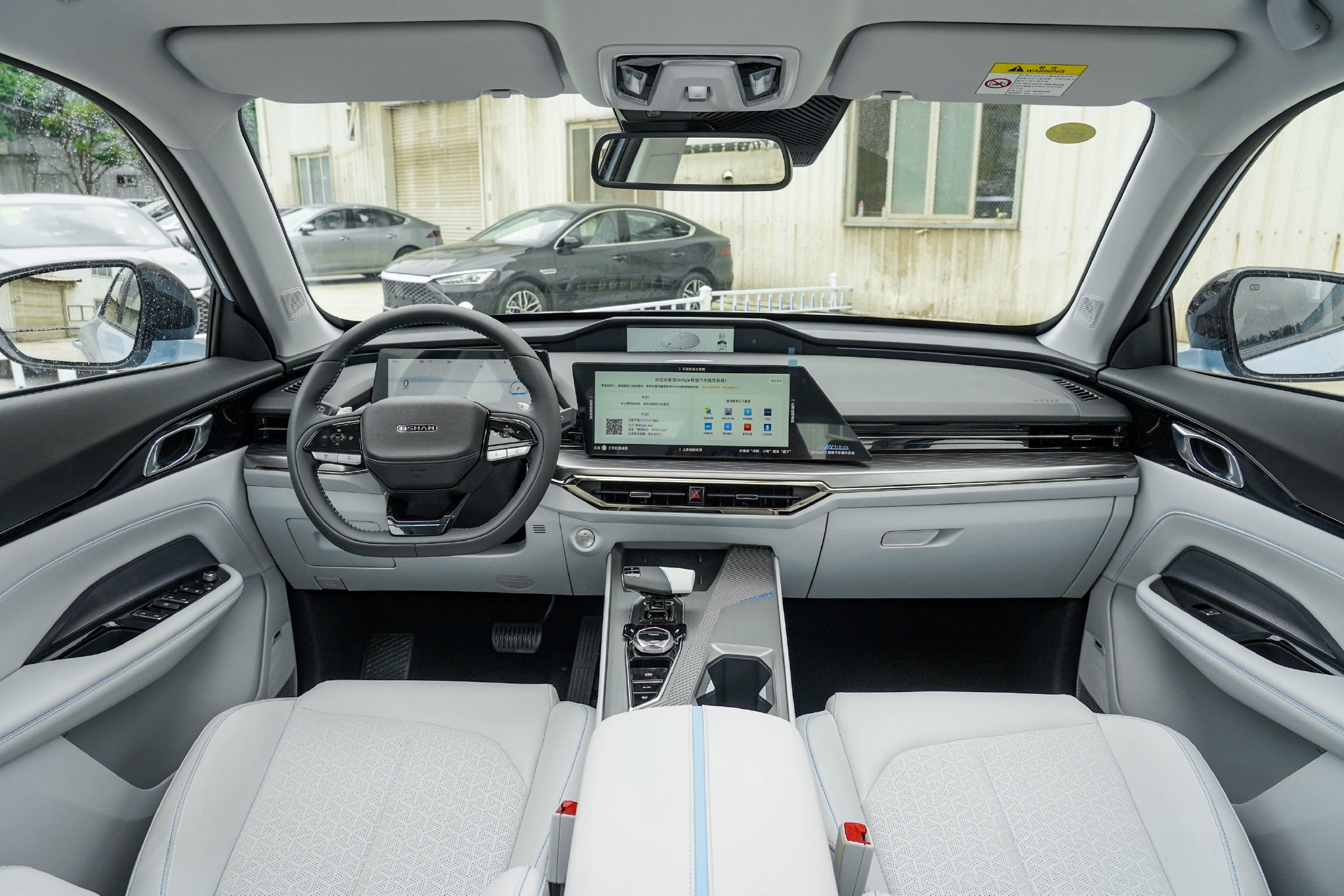 新能源SUV新选择 欧尚Z6 iDD对比比亚迪宋PLUS DM-i