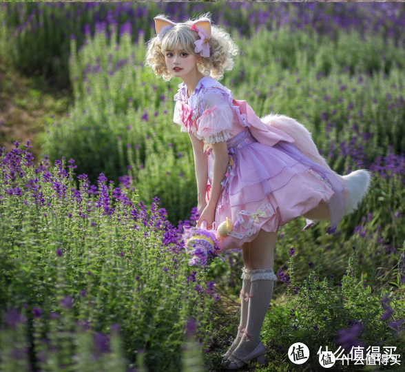 今年内娱最火的是谁?顶流女明星玲娜贝儿!来看如何一秒获得女明星同款穿搭!休闲区蓝鸢梦想 - Www.slyday.coM 今年内娱最火的是谁?顶流女明星玲娜贝儿!来看如何一秒获得女明星同款穿搭!休闲区蓝鸢梦想 - Www.slyday.coM