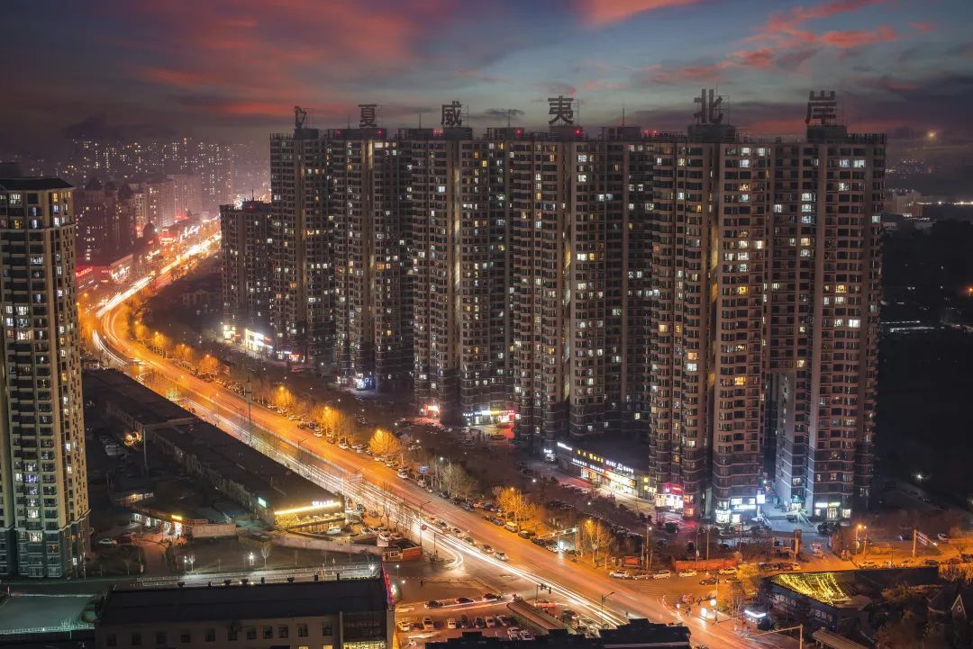 上下班两小时以上,1400万人忍受极端通勤,有你么?休闲区蓝鸢梦想 - Www.slyday.coM 上下班两小时以上,1400万人忍受极端通勤,有你么?休闲区蓝鸢梦想 - Www.slyday.coM