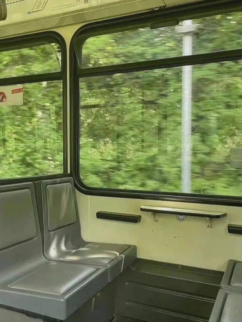 你好,8月24日休闲区蓝鸢梦想 - Www.slyday.coM 你好,8月24日休闲区蓝鸢梦想 - Www.slyday.coM