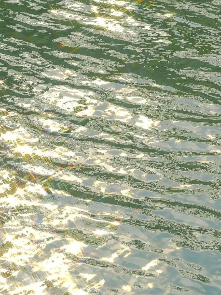 你好,8月24日休闲区蓝鸢梦想 - Www.slyday.coM 你好,8月24日休闲区蓝鸢梦想 - Www.slyday.coM