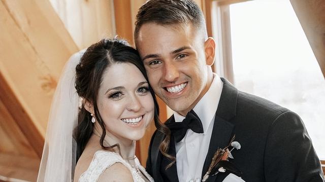 18岁少女因病失明,爱让她重见光明,第一次看到男友被震撼了休闲区蓝鸢梦想 - Www.slyday.coM 18岁少女因病失明,爱让她重见光明,第一次看到男友被震撼了休闲区蓝鸢梦想 - Www.slyday.coM