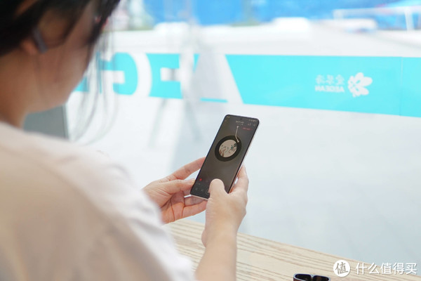 旗舰降噪耳机真没那么贵,几百块钱也能买到好货,FIIL CC Pro2体验休闲区蓝鸢梦想 - Www.slyday.coM 旗舰降噪耳机真没那么贵,几百块钱也能买到好货,FIIL CC Pro2体验休闲区蓝鸢梦想 - Www.slyday.coM