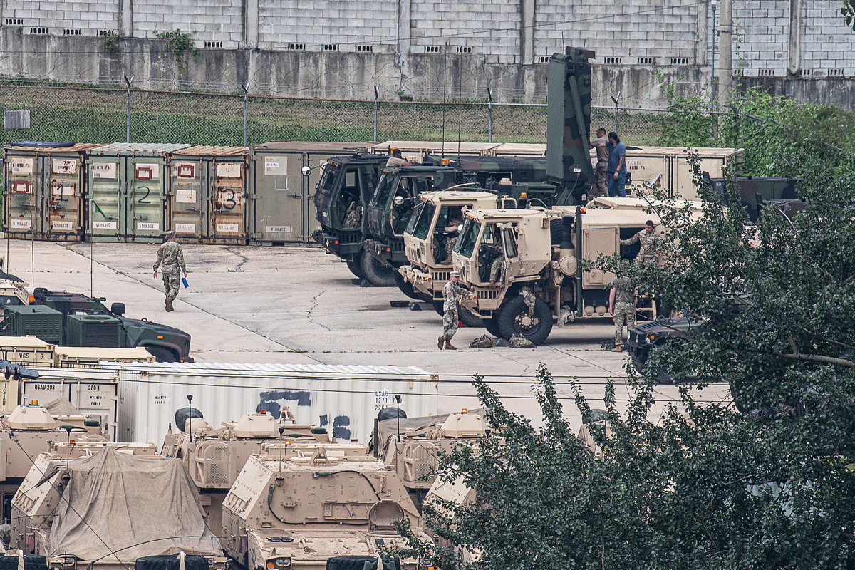 多图直击韩美军演|史无前例!超48万韩国人参与民防演习休闲区蓝鸢梦想 - Www.slyday.coM 多图直击韩美军演|史无前例!超48万韩国人参与民防演习休闲区蓝鸢梦想 - Www.slyday.coM