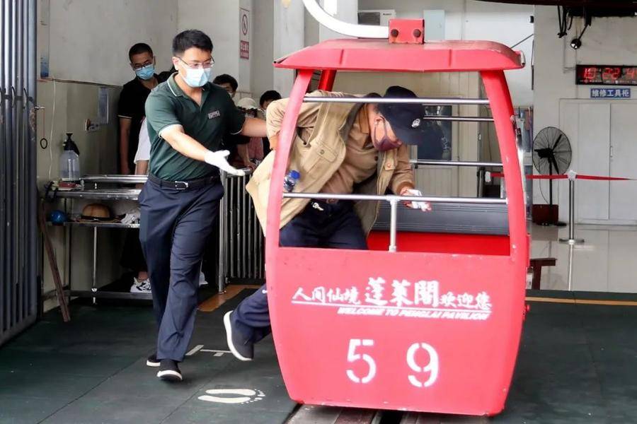 看到你,我才知道蓬莱阁的服务原来是这样式哒!休闲区蓝鸢梦想 - Www.slyday.coM 看到你,我才知道蓬莱阁的服务原来是这样式哒!休闲区蓝鸢梦想 - Www.slyday.coM