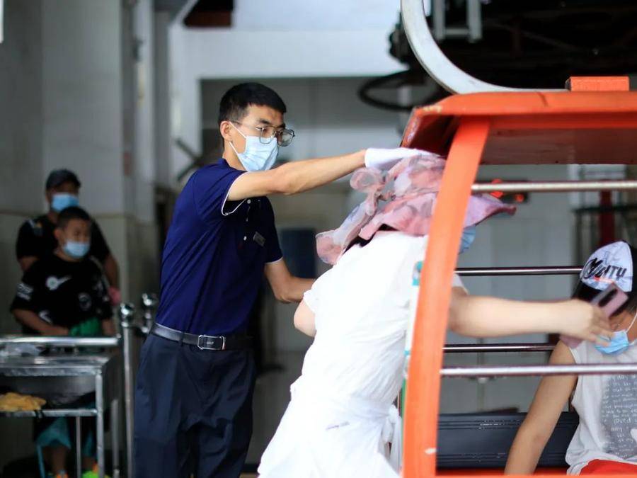 看到你,我才知道蓬莱阁的服务原来是这样式哒!休闲区蓝鸢梦想 - Www.slyday.coM 看到你,我才知道蓬莱阁的服务原来是这样式哒!休闲区蓝鸢梦想 - Www.slyday.coM