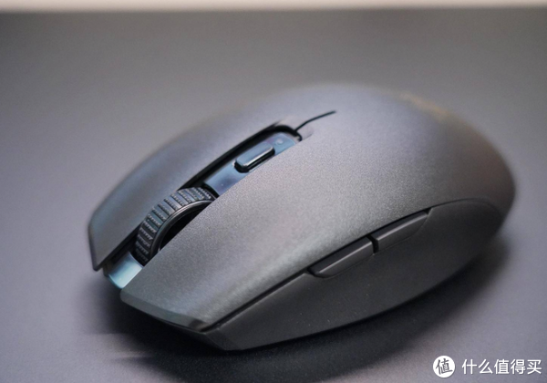 有人说,买雷蛇鼠标最主要的原因就是好看,灯也漂亮!休闲区蓝鸢梦想 - Www.slyday.coM 有人说,买雷蛇鼠标最主要的原因就是好看,灯也漂亮!休闲区蓝鸢梦想 - Www.slyday.coM