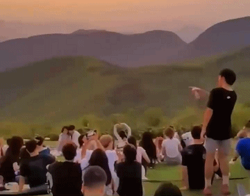 冒着涨潮、山洪等各种风险也要去一睹为快? “野生”景点成网红打卡地危机四伏休闲区蓝鸢梦想 - Www.slyday.coM 冒着涨潮、山洪等各种风险也要去一睹为快? “野生”景点成网红打卡地危机四伏休闲区蓝鸢梦想 - Www.slyday.coM