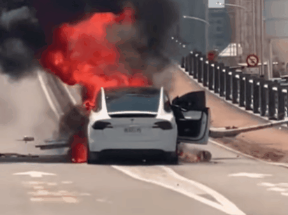 林志颖车祸后首发声:已回家休养,大家别信谣言休闲区蓝鸢梦想 - Www.slyday.coM 林志颖车祸后首发声:已回家休养,大家别信谣言休闲区蓝鸢梦想 - Www.slyday.coM