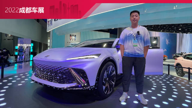 无框车门+四座布局，实拍别克Electra-X概念车