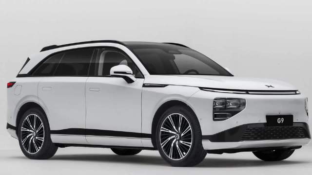 超快充全智能SUV——小鹏G9首次实车亮相2022成都国际车展……