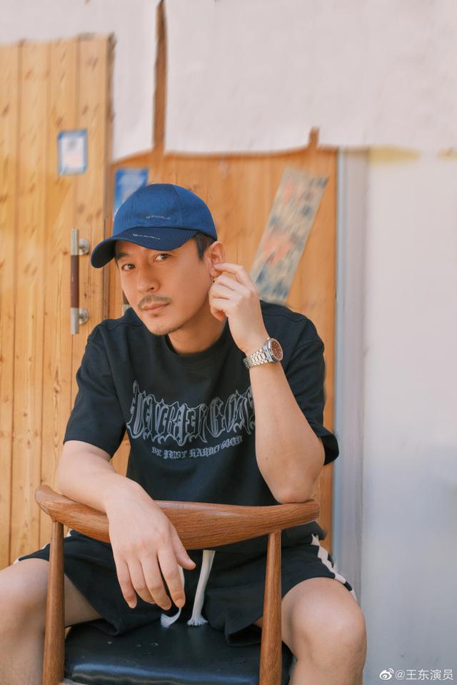 演员王东被妻子控诉家暴!女方头部受伤导致失忆,本人回应解脱了休闲区蓝鸢梦想 - Www.slyday.coM 演员王东被妻子控诉家暴!女方头部受伤导致失忆,本人回应解脱了休闲区蓝鸢梦想 - Www.slyday.coM