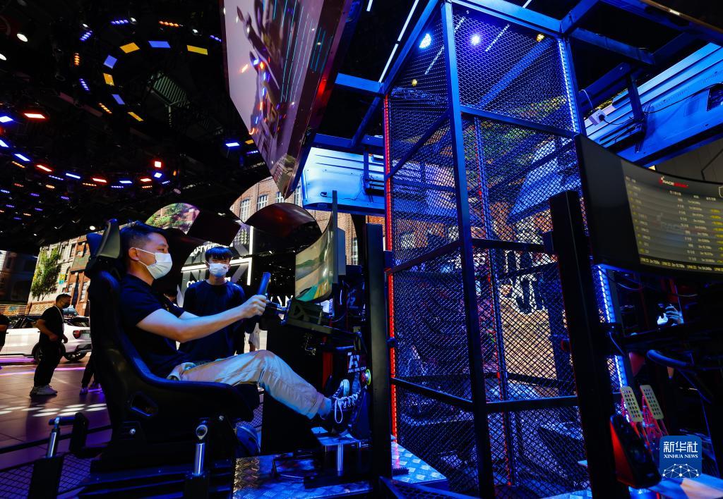 新华全媒+丨第二十五届成都国际汽车展览会开幕