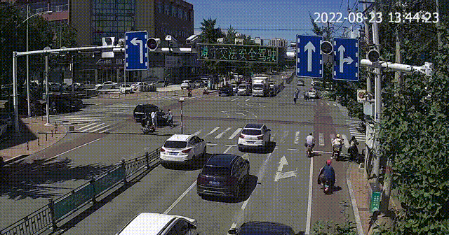 点赞!女孩被卷车底,20余名路人瞬间集结,徒手抬车救人!休闲区蓝鸢梦想 - Www.slyday.coM 点赞!女孩被卷车底,20余名路人瞬间集结,徒手抬车救人!休闲区蓝鸢梦想 - Www.slyday.coM