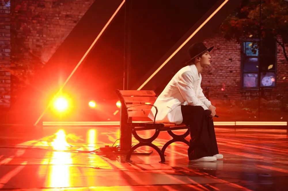 “好吃挚友”杨颖惊喜加盟,《听说很好吃》再现“武侠美食”休闲区蓝鸢梦想 - Www.slyday.coM “好吃挚友”杨颖惊喜加盟,《听说很好吃》再现“武侠美食”休闲区蓝鸢梦想 - Www.slyday.coM