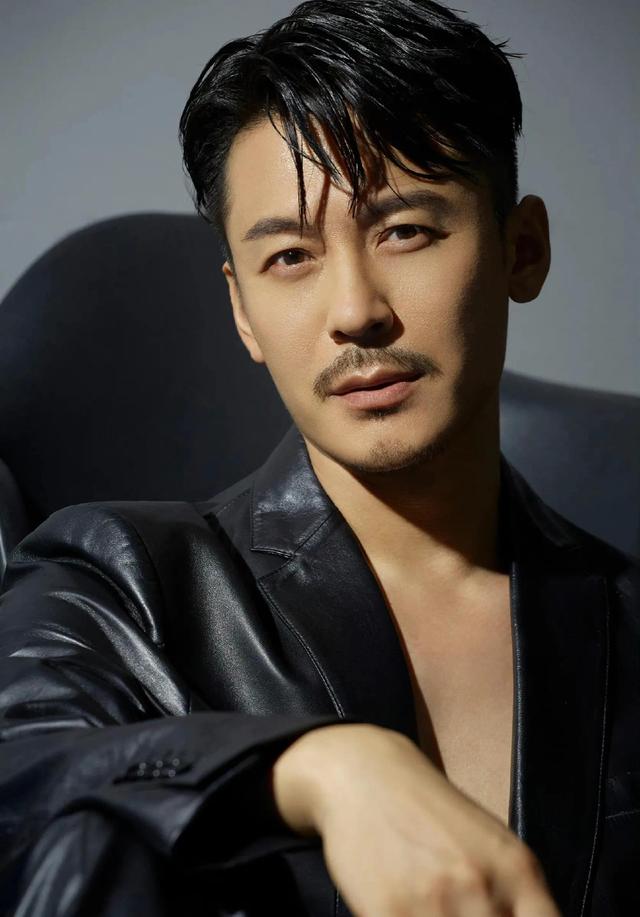 娱乐圈出现家暴下头男!抡起婴儿床床板打老婆,演员王东退圈吧休闲区蓝鸢梦想 - Www.slyday.coM 娱乐圈出现家暴下头男!抡起婴儿床床板打老婆,演员王东退圈吧休闲区蓝鸢梦想 - Www.slyday.coM