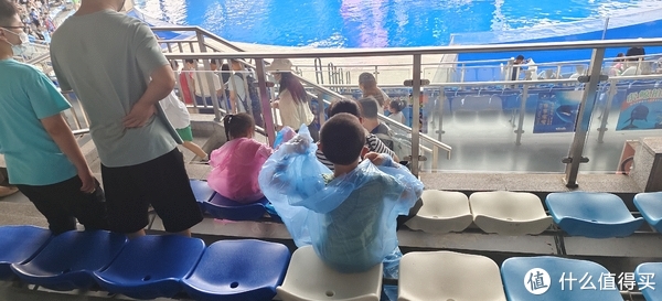 海中大熊猫/水下小张飞/顶级猎手/虎鲸剧场/海豚类物种中的最大码号/上海海昌海洋公园记录攻略游记/再不看以后可能就没有了休闲区蓝鸢梦想 - Www.slyday.coM 海中大熊猫/水下小张飞/顶级猎手/虎鲸剧场/海豚类物种中的最大码号/上海海昌海洋公园记录攻略游记/再不看以后可能就没有了休闲区蓝鸢梦想 - Www.slyday.coM