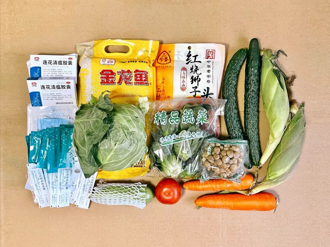 中国90后小伙用着6年前的iPhone,拍出令人赞叹的旅行大片!休闲区蓝鸢梦想 - Www.slyday.coM 中国90后小伙用着6年前的iPhone,拍出令人赞叹的旅行大片!休闲区蓝鸢梦想 - Www.slyday.coM