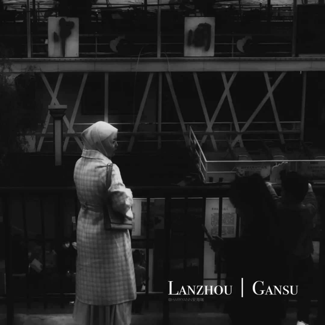 中国90后小伙用着6年前的iPhone,拍出令人赞叹的旅行大片!休闲区蓝鸢梦想 - Www.slyday.coM 中国90后小伙用着6年前的iPhone,拍出令人赞叹的旅行大片!休闲区蓝鸢梦想 - Www.slyday.coM