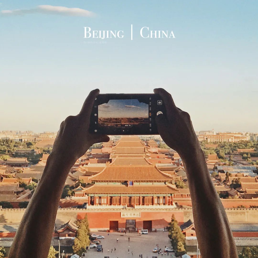 中国90后小伙用着6年前的iPhone,拍出令人赞叹的旅行大片!休闲区蓝鸢梦想 - Www.slyday.coM 中国90后小伙用着6年前的iPhone,拍出令人赞叹的旅行大片!休闲区蓝鸢梦想 - Www.slyday.coM