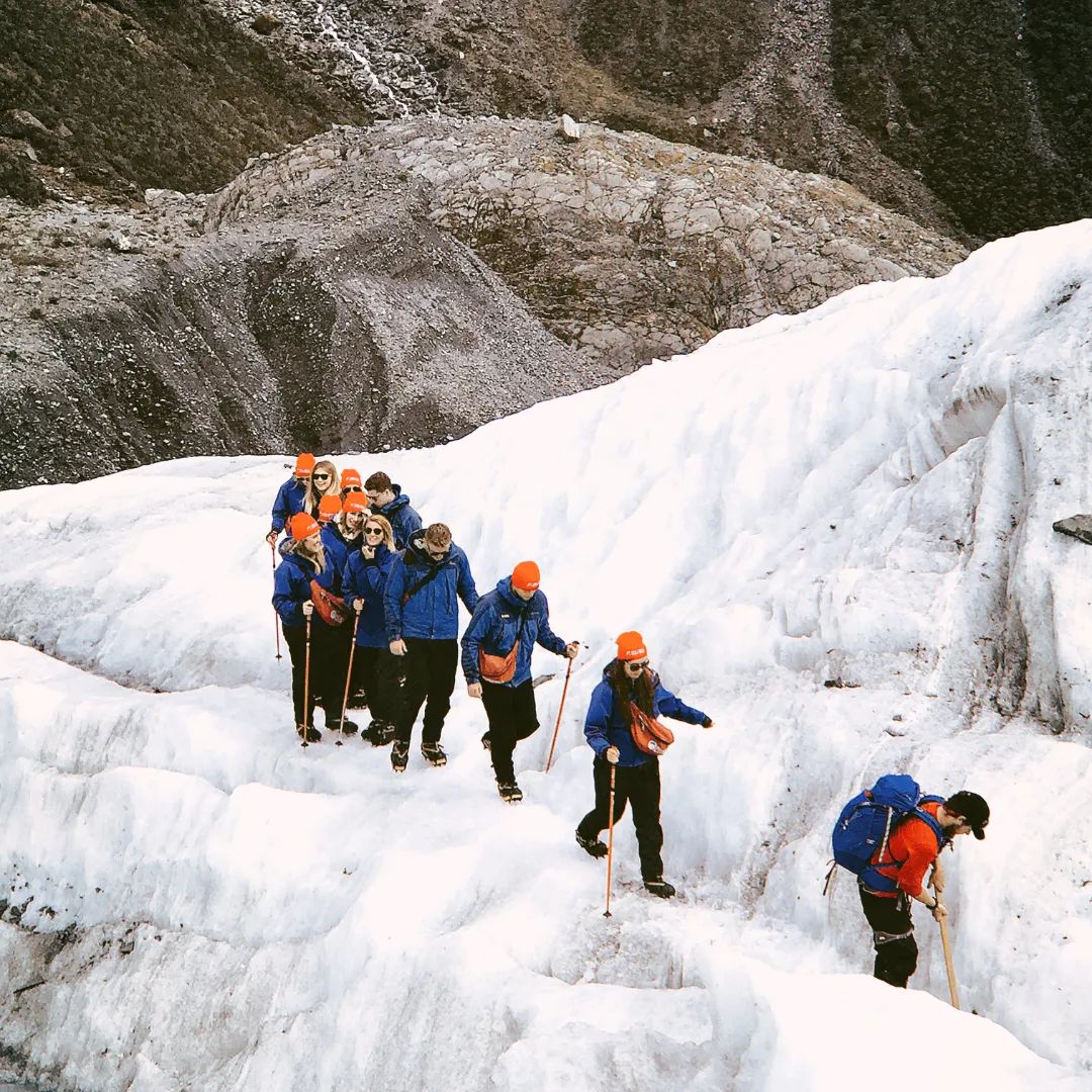 中国90后小伙用着6年前的iPhone,拍出令人赞叹的旅行大片!休闲区蓝鸢梦想 - Www.slyday.coM 中国90后小伙用着6年前的iPhone,拍出令人赞叹的旅行大片!休闲区蓝鸢梦想 - Www.slyday.coM