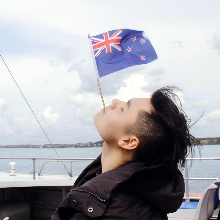 中国90后小伙用着6年前的iPhone,拍出令人赞叹的旅行大片!休闲区蓝鸢梦想 - Www.slyday.coM 中国90后小伙用着6年前的iPhone,拍出令人赞叹的旅行大片!休闲区蓝鸢梦想 - Www.slyday.coM