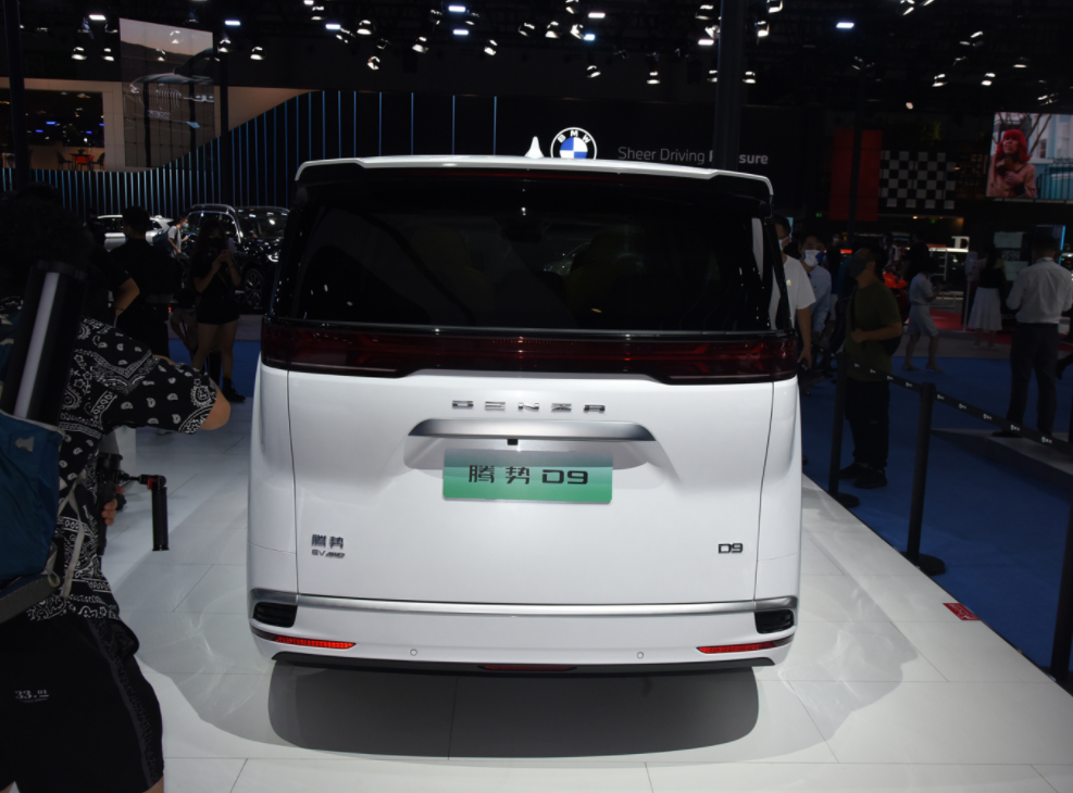 30万级豪华MPV推荐,腾势D9、别克GL8和梦想家怎么选?