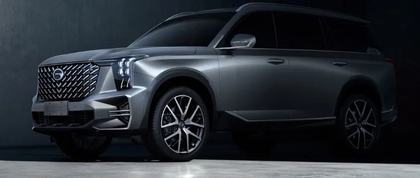 看完你坐得住？能拉7人，油耗5升！SUV得这么选