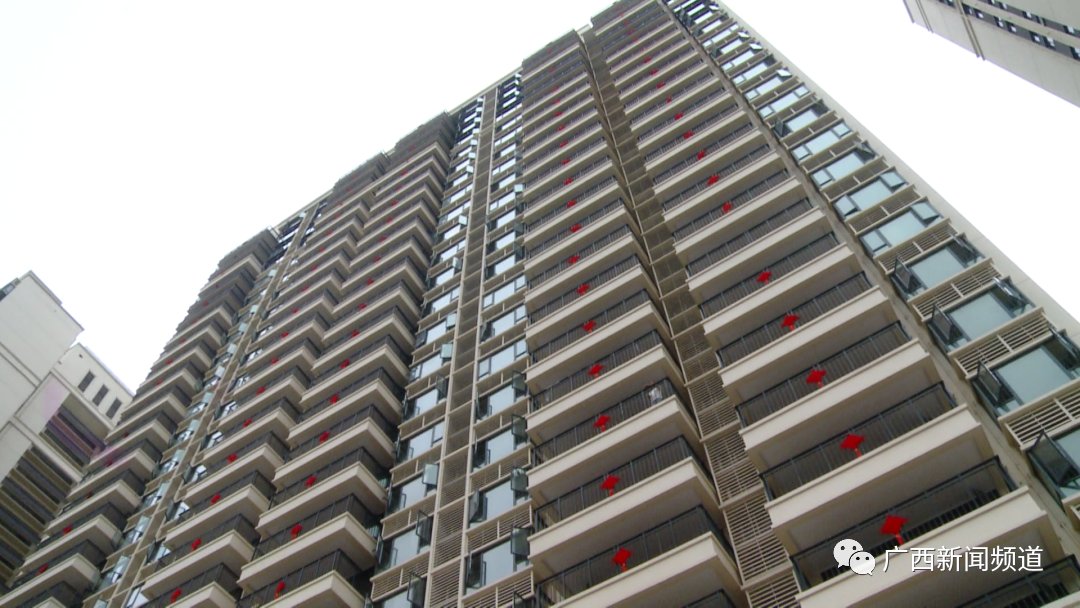 还没完工就交房?南宁一小区遭业主质疑,开发商回应休闲区蓝鸢梦想 - Www.slyday.coM 还没完工就交房?南宁一小区遭业主质疑,开发商回应休闲区蓝鸢梦想 - Www.slyday.coM