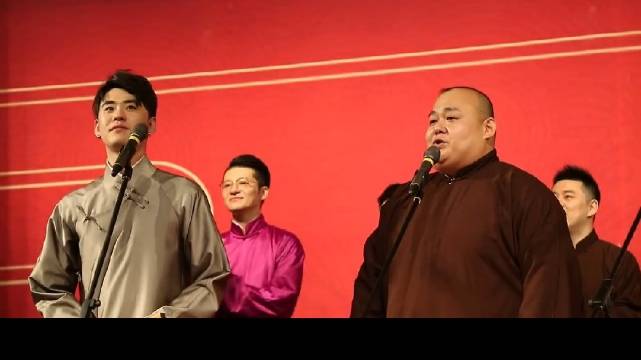 张云雷杨鹤通演唱爱江山更爱美人大通通明显好紧张哈