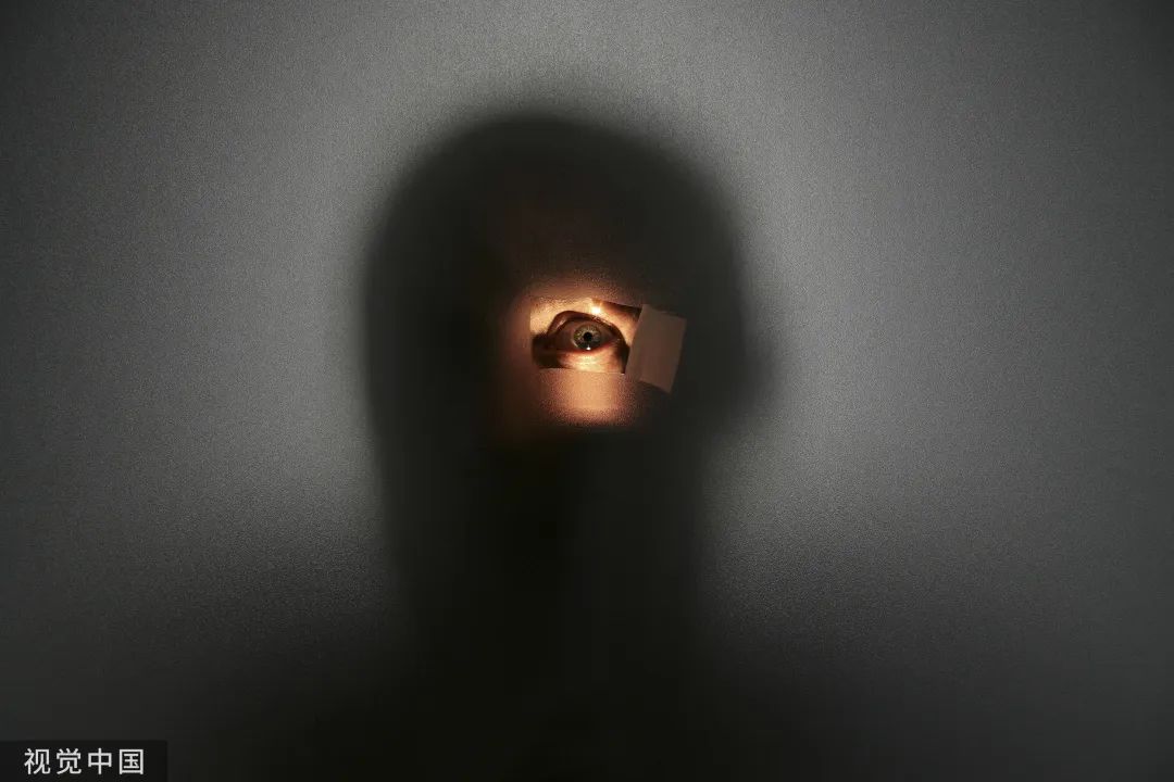 男子刷视频竟看到自家卧室!已被偷拍半年,真相令人不寒而栗…休闲区蓝鸢梦想 - Www.slyday.coM 男子刷视频竟看到自家卧室!已被偷拍半年,真相令人不寒而栗…休闲区蓝鸢梦想 - Www.slyday.coM