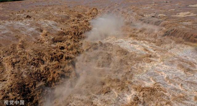 山西临汾:黄河壶口瀑布迎来秋汛 水花飞溅形成彩虹休闲区蓝鸢梦想 - Www.slyday.coM 山西临汾:黄河壶口瀑布迎来秋汛 水花飞溅形成彩虹休闲区蓝鸢梦想 - Www.slyday.coM