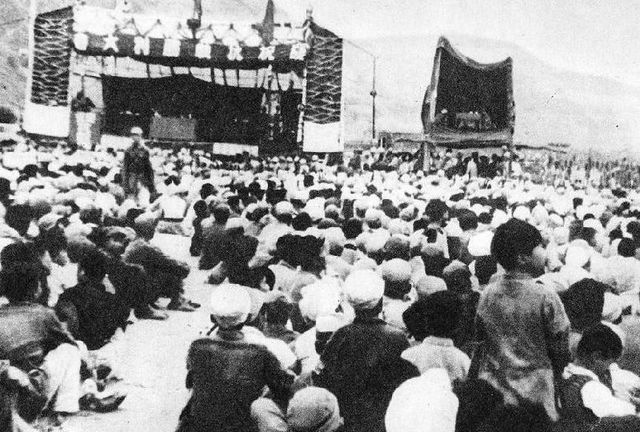 日本投降的那一刻,全中国沸腾了!老照片为您讲述77年前的今天!休闲区蓝鸢梦想 - Www.slyday.coM 日本投降的那一刻,全中国沸腾了!老照片为您讲述77年前的今天!休闲区蓝鸢梦想 - Www.slyday.coM