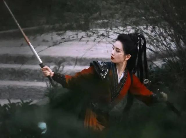 《一念关山》高清路透来了!刘诗诗造型获好评,还跟赵丽颖撞款休闲区蓝鸢梦想 - Www.slyday.coM 《一念关山》高清路透来了!刘诗诗造型获好评,还跟赵丽颖撞款休闲区蓝鸢梦想 - Www.slyday.coM