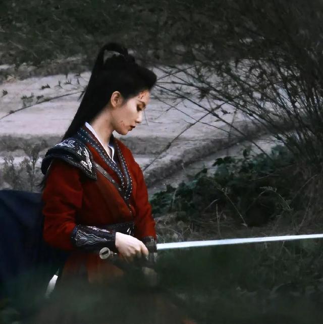 《一念关山》高清路透来了!刘诗诗造型获好评,还跟赵丽颖撞款休闲区蓝鸢梦想 - Www.slyday.coM 《一念关山》高清路透来了!刘诗诗造型获好评,还跟赵丽颖撞款休闲区蓝鸢梦想 - Www.slyday.coM