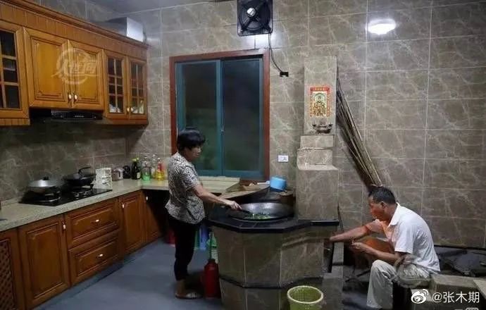 婚房被亲妈装修成主题酒店!推开门后...这谁扛得住?休闲区蓝鸢梦想 - Www.slyday.coM 婚房被亲妈装修成主题酒店!推开门后...这谁扛得住?休闲区蓝鸢梦想 - Www.slyday.coM