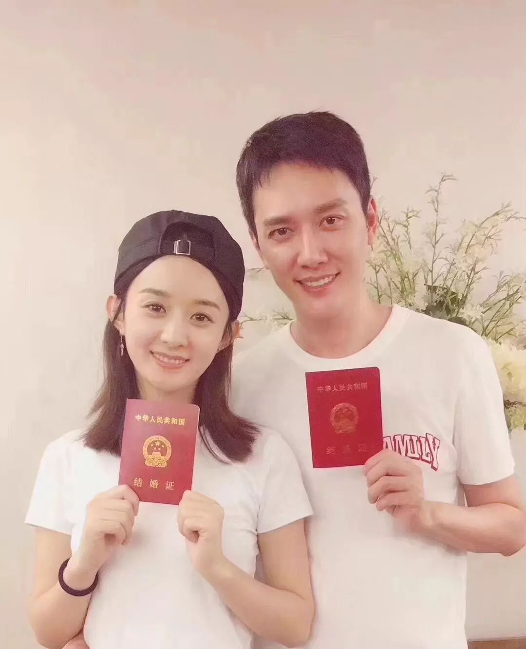 赵丽颖直播状态超能打!卷发纱裙造型似仙女,氛围感太绝了休闲区蓝鸢梦想 - Www.slyday.coM 赵丽颖直播状态超能打!卷发纱裙造型似仙女,氛围感太绝了休闲区蓝鸢梦想 - Www.slyday.coM