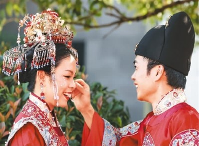 大学生婚育观念变化引社会关注,未来结婚意愿高于预期休闲区蓝鸢梦想 - Www.slyday.coM 大学生婚育观念变化引社会关注,未来结婚意愿高于预期休闲区蓝鸢梦想 - Www.slyday.coM