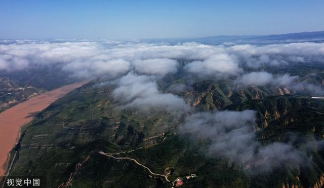 山西临汾:黄河壶口瀑布现云海景观休闲区蓝鸢梦想 - Www.slyday.coM 山西临汾:黄河壶口瀑布现云海景观休闲区蓝鸢梦想 - Www.slyday.coM