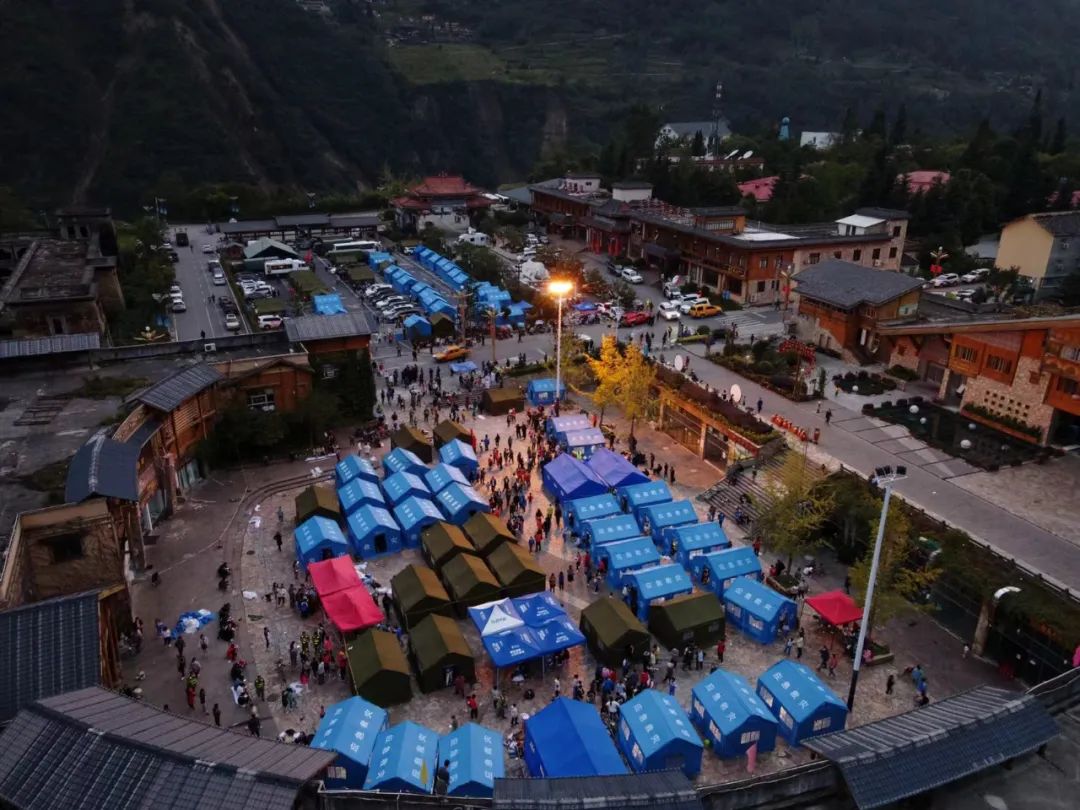 国家地震应急响应级别提升至二级!四川泸定地震最新动态!休闲区蓝鸢梦想 - Www.slyday.coM 国家地震应急响应级别提升至二级!四川泸定地震最新动态!休闲区蓝鸢梦想 - Www.slyday.coM