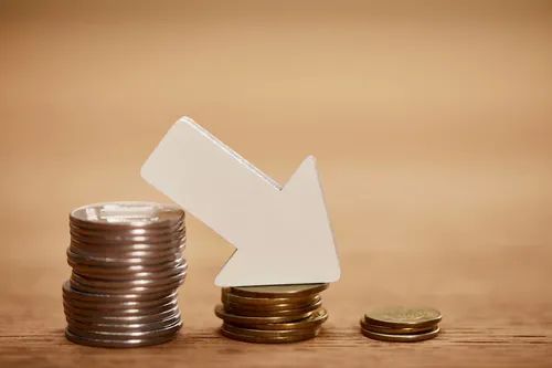 “新铁娘子”特拉斯当选英国首相,上任首日就将有罢工?还面临经济危机…休闲区蓝鸢梦想 - Www.slyday.coM “新铁娘子”特拉斯当选英国首相,上任首日就将有罢工?还面临经济危机…休闲区蓝鸢梦想 - Www.slyday.coM