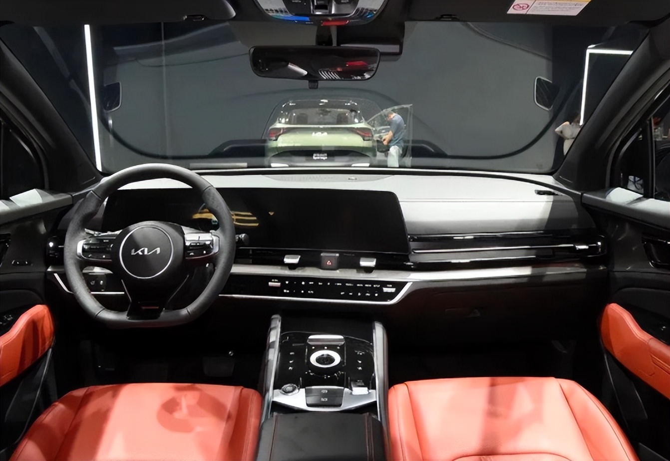 韩系车这次能翻身?高颜值够大气,内外升级,带你看起亚狮铂拓界休闲区蓝鸢梦想 - Www.slyday.coM 韩系车这次能翻身?高颜值够大气,内外升级,带你看起亚狮铂拓界休闲区蓝鸢梦想 - Www.slyday.coM