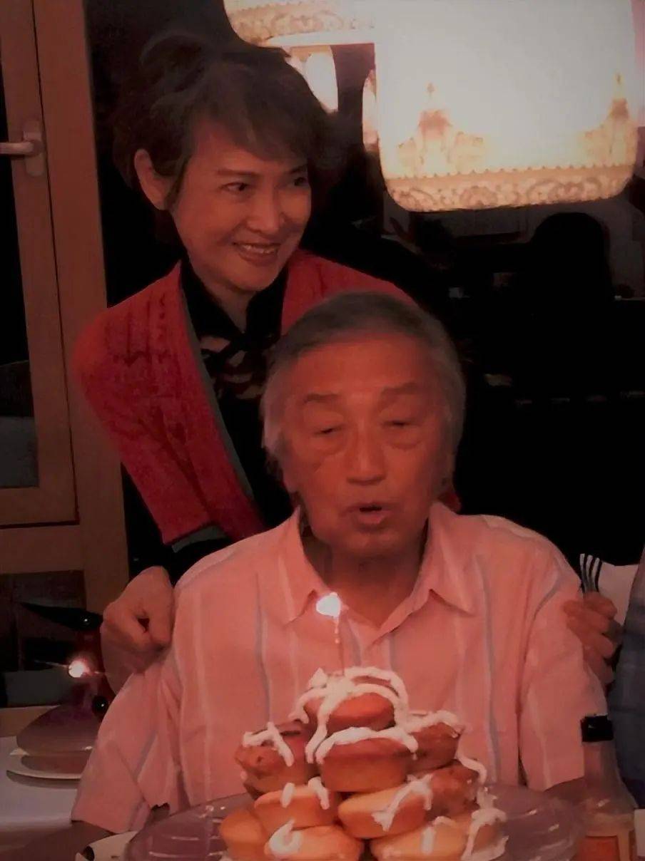 近两个月去世的8位老艺术家,个个为艺术奉献一生,最大102岁休闲区蓝鸢梦想 - Www.slyday.coM 近两个月去世的8位老艺术家,个个为艺术奉献一生,最大102岁休闲区蓝鸢梦想 - Www.slyday.coM