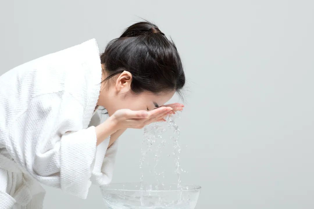 身体这些地方太干净,反而害了自己,严重可导致癌症!真正该清洁的地方却被忽略了休闲区蓝鸢梦想 - Www.slyday.coM 身体这些地方太干净,反而害了自己,严重可导致癌症!真正该清洁的地方却被忽略了休闲区蓝鸢梦想 - Www.slyday.coM